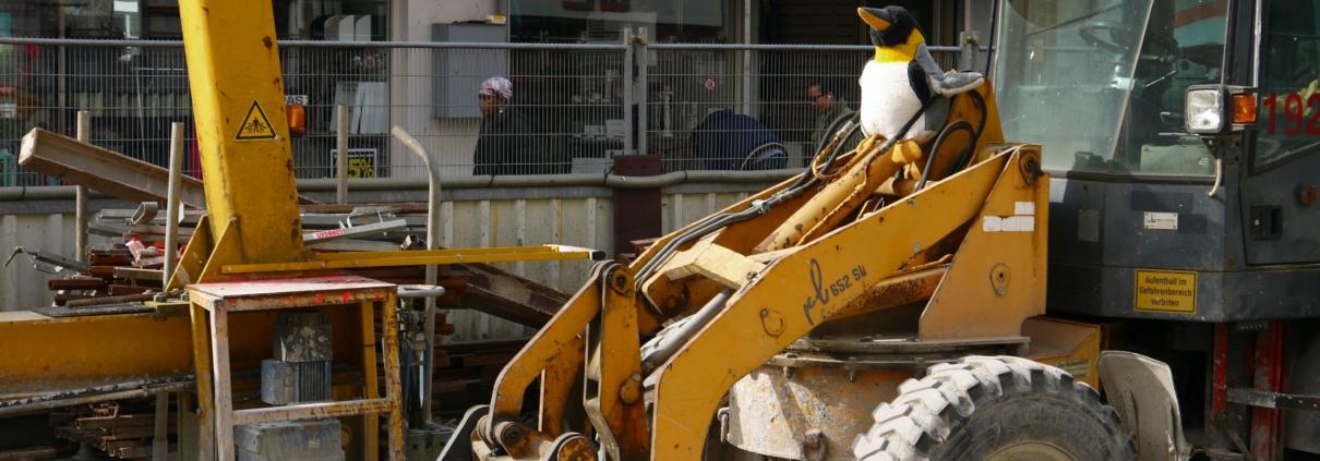 Instituut voor Zakelijke Mediation -Heftruck en bouwmateriaal voor een Blokker vestiging